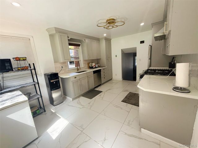 9 Valley View Drive, Yonkers, NY 10710