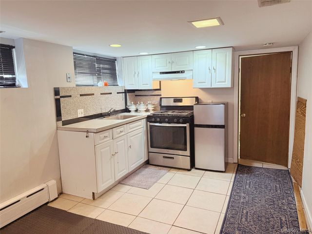 9 Valley View Drive, Yonkers, NY 10710