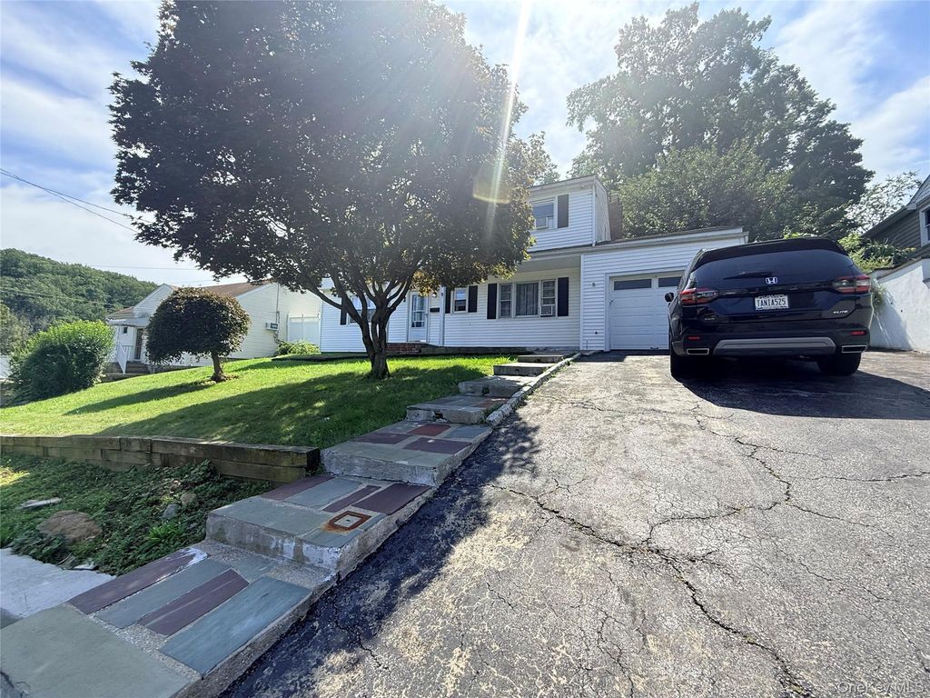 9 Valley View Drive, Yonkers, NY 10710 — photo 3
