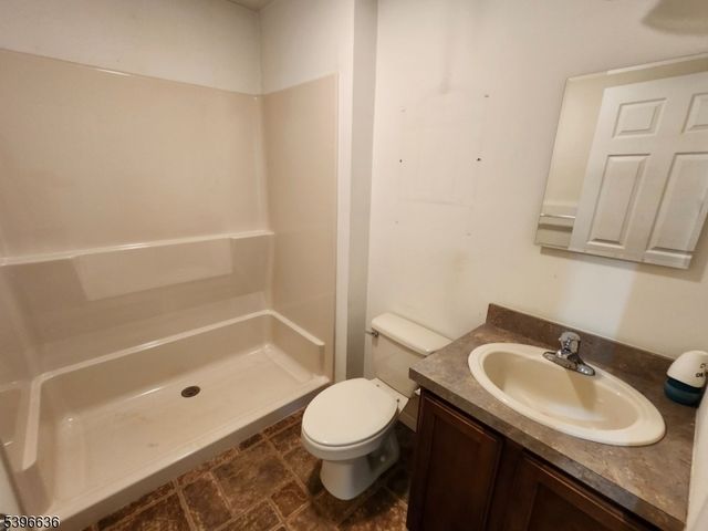 128 Big Piece Rd, Fairfield Twp., NJ 07004