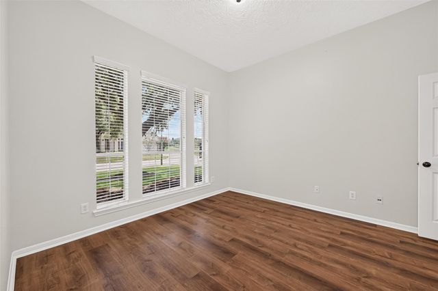 20007 Glen Lake Drive, Spring, TX 77388
