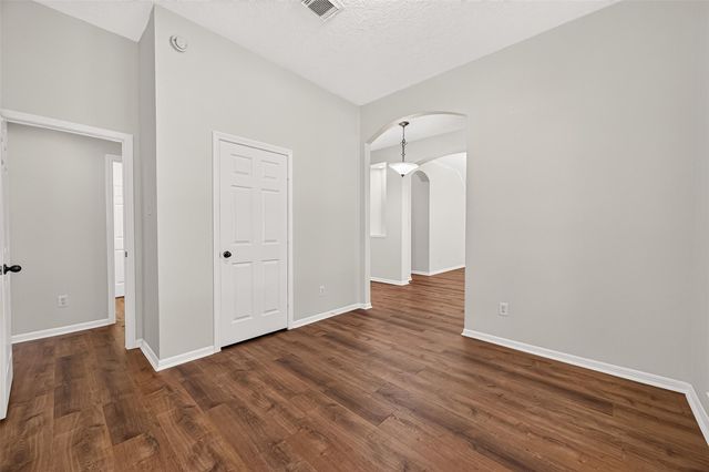 20007 Glen Lake Drive, Spring, TX 77388
