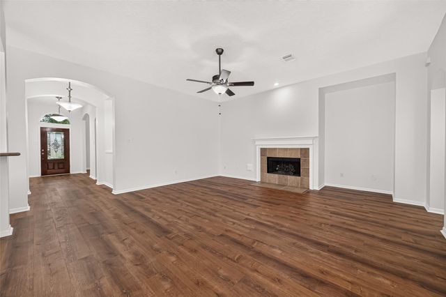 20007 Glen Lake Drive, Spring, TX 77388