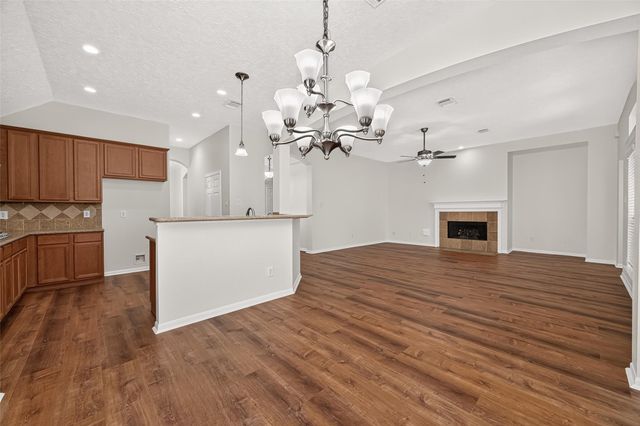 20007 Glen Lake Drive, Spring, TX 77388