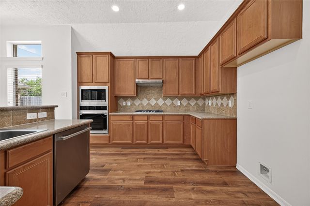 20007 Glen Lake Drive, Spring, TX 77388