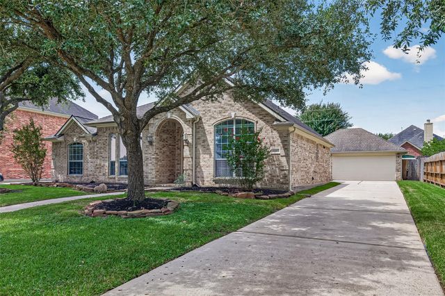 20007 Glen Lake Drive, Spring, TX 77388