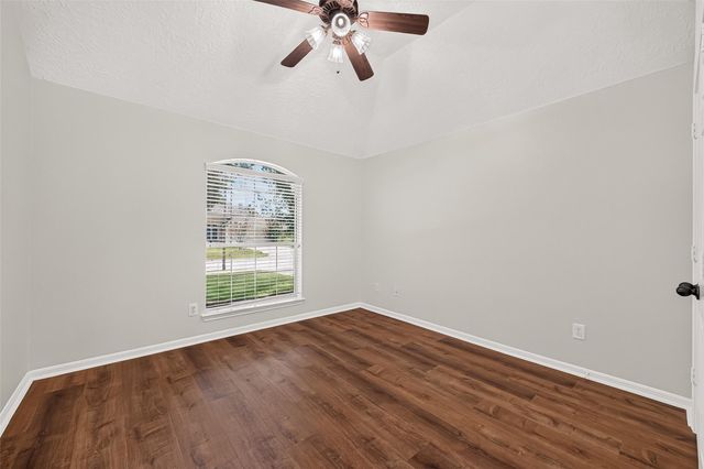 20007 Glen Lake Drive, Spring, TX 77388