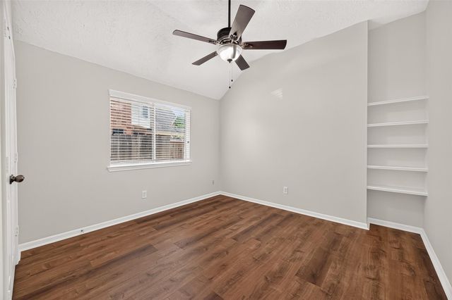 20007 Glen Lake Drive, Spring, TX 77388