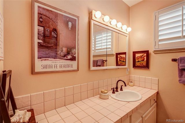 714 S Elizabeth, Denver, CO 80209