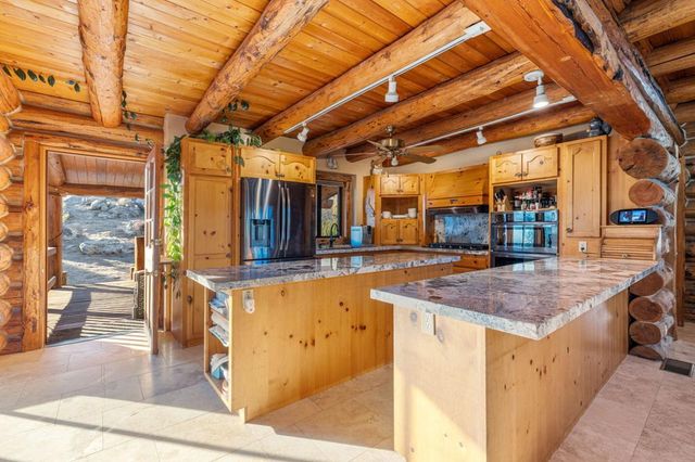 60766 Table Mountain Road, Mountain Center, CA 92561