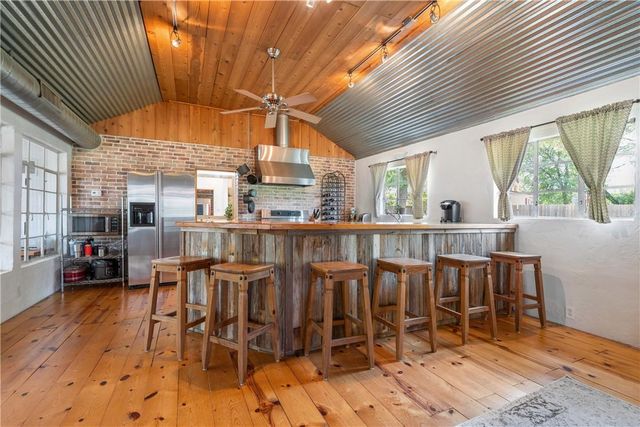 16301 E Lake Shore DR, Austin, TX 78734