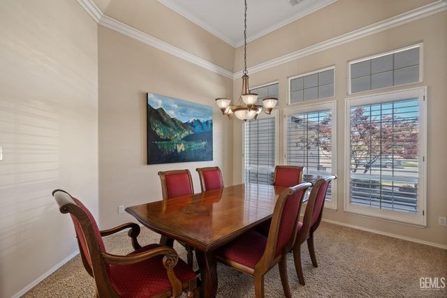 10215 Salisbury Drive, Bakersfield, CA 93311