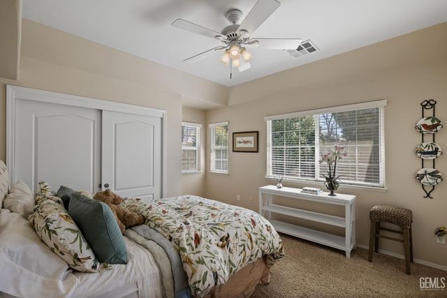 10215 Salisbury Drive, Bakersfield, CA 93311