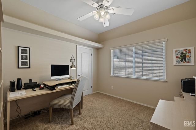 10215 Salisbury Drive, Bakersfield, CA 93311