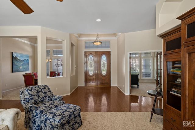 10215 Salisbury Drive, Bakersfield, CA 93311