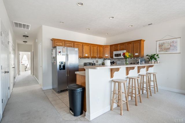 101 Duncraig 208, Lynchburg, VA 24502