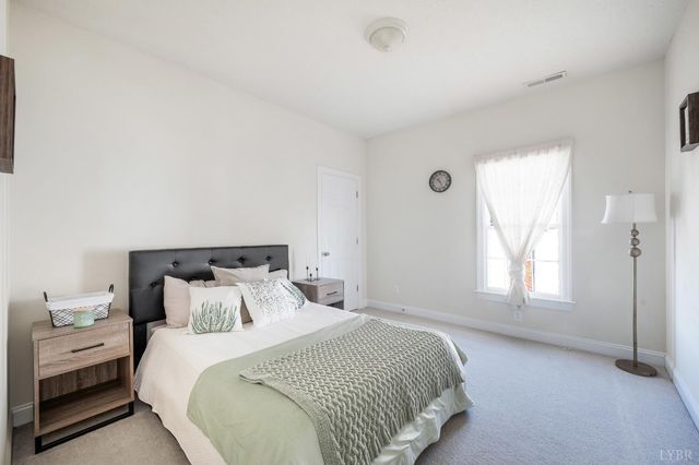 101 Duncraig 208, Lynchburg, VA 24502