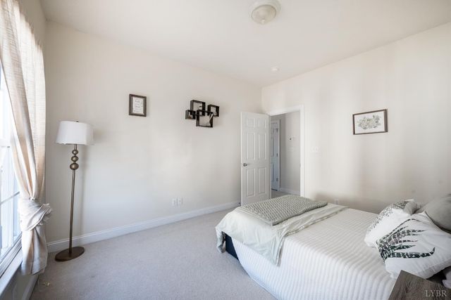 101 Duncraig 208, Lynchburg, VA 24502