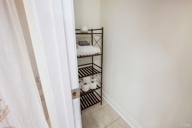 101 Duncraig 208, Lynchburg, VA 24502