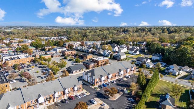 101 Duncraig 208, Lynchburg, VA 24502
