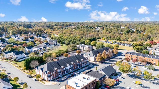 101 Duncraig 208, Lynchburg, VA 24502