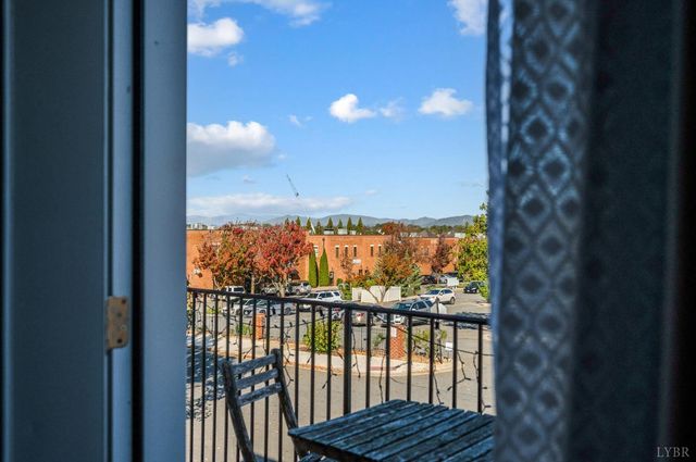 101 Duncraig 208, Lynchburg, VA 24502