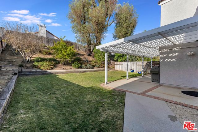 15 Oak Cliff Drive, Pomona, CA 91766