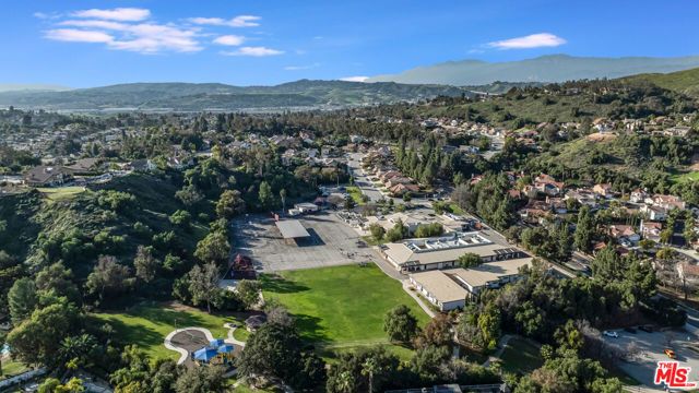 15 Oak Cliff Drive, Pomona, CA 91766