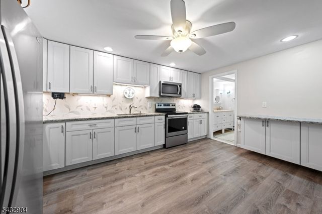 723 Harmony Brass Castle Rd, Harmony Twp., NJ 08865
