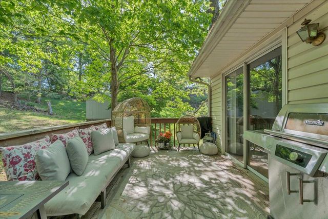 56 Heather LN, Troutville, VA 24175