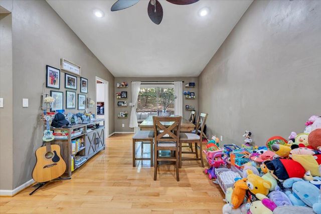 56 Heather LN, Troutville, VA 24175