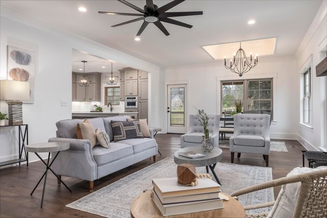 202 Goose Creek Circle, Soddy Daisy, TN 37379