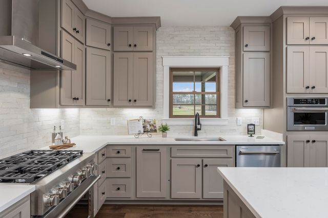 202 Goose Creek Circle, Soddy Daisy, TN 37379