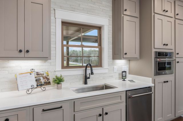 202 Goose Creek Circle, Soddy Daisy, TN 37379