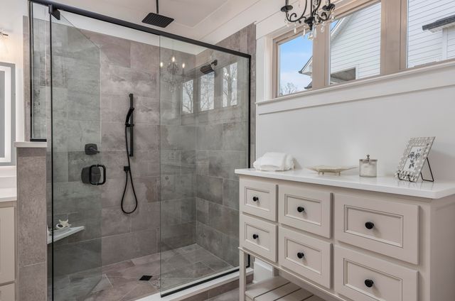 202 Goose Creek Circle, Soddy Daisy, TN 37379