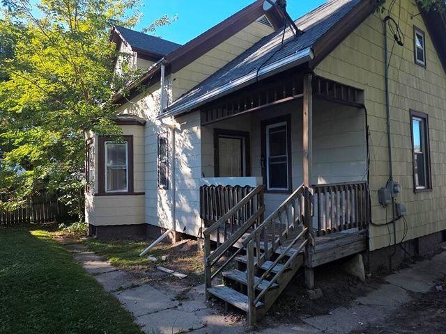 2507 N 10th STREET, Sheboygan, WI 53083