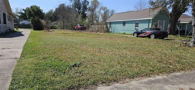 1826 5th Street, Lake Charles, LA 70601