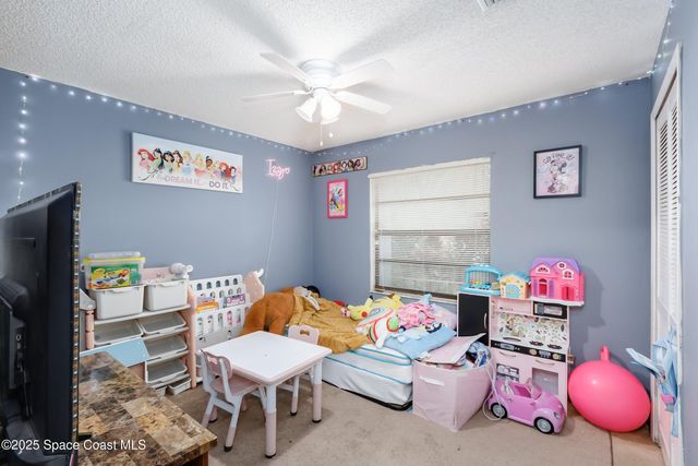 1226 Hedgecoth Street NW, Palm Bay, FL 32907