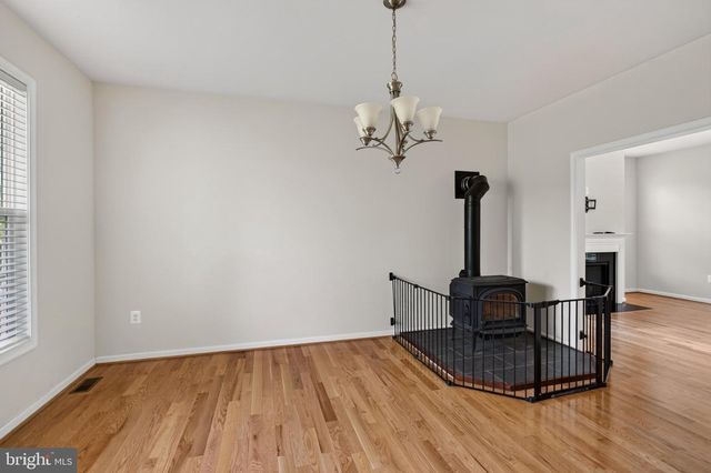 3475 FENNY HILL RD, Delaplane, VA 20144