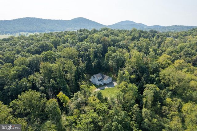 3475 FENNY HILL RD, Delaplane, VA 20144