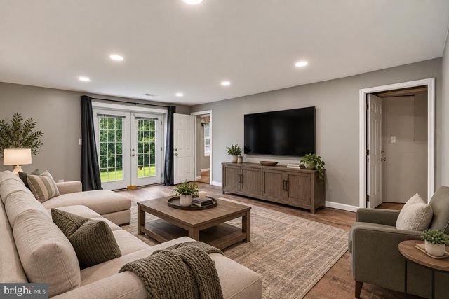 3475 FENNY HILL RD, Delaplane, VA 20144