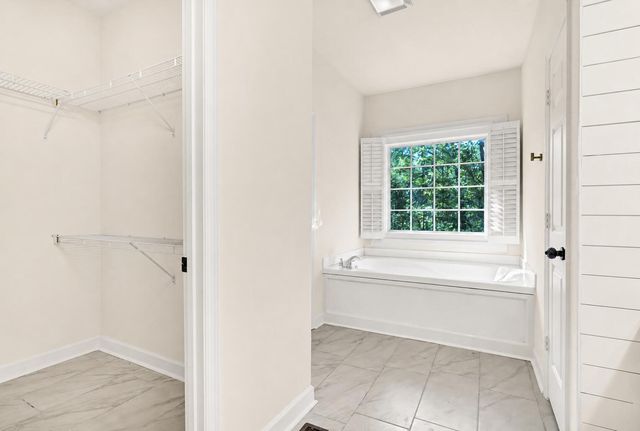 8609 Raccoon Island Road, Edisto Island, SC 29438