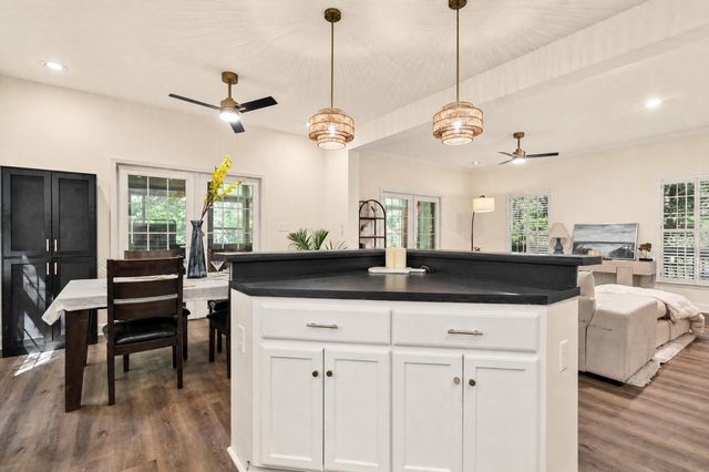 8609 Raccoon Island Road, Edisto Island, SC 29438