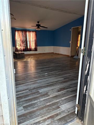 1260 Vickrey Drive, Trinity, NC 27370