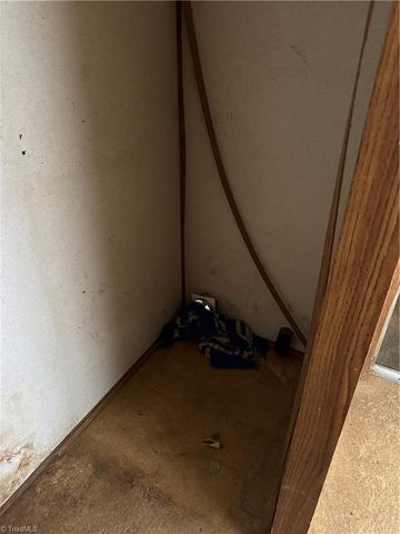 1260 Vickrey Drive, Trinity, NC 27370