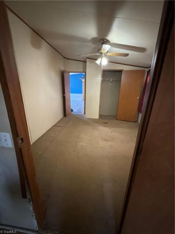 1260 Vickrey Drive, Trinity, NC 27370