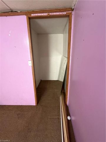 1260 Vickrey Drive, Trinity, NC 27370