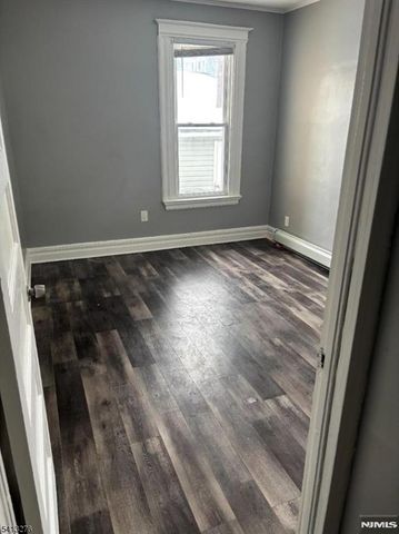 110 19th Street, East Orange, NJ 07017