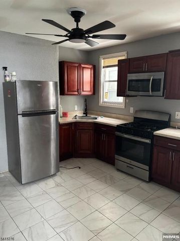 110 19th Street, East Orange, NJ 07017