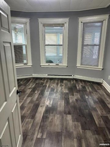 110 19th Street, East Orange, NJ 07017